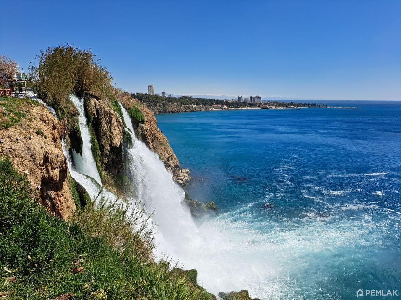 Lower Duden Waterfall preview image